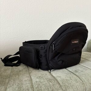 The Tushbaby Hip Carrier